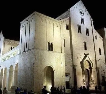 H92 Apartman Bari